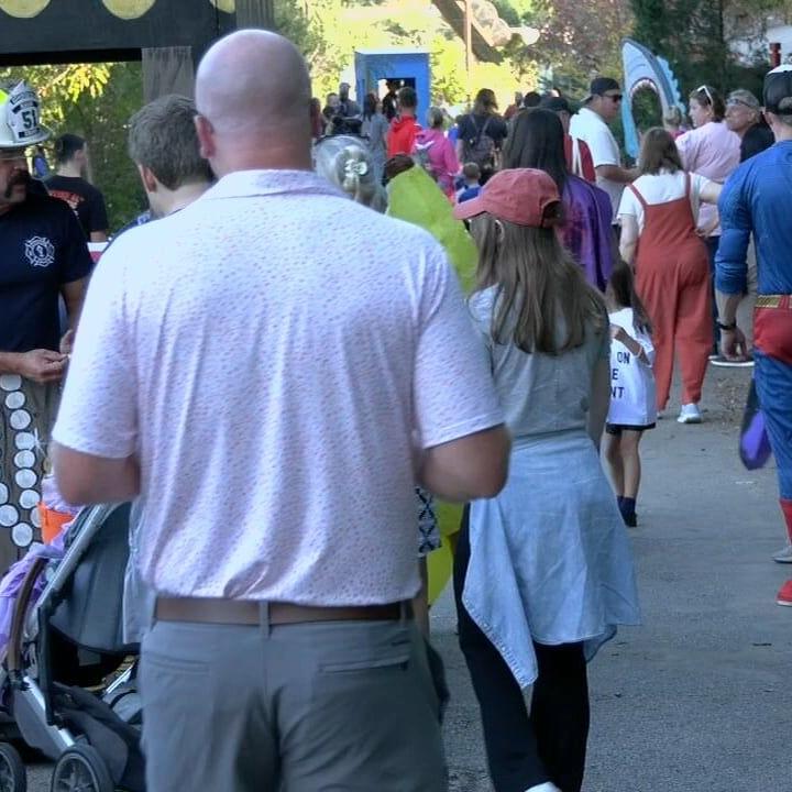 Indiana sheriff urges sex offenders to stay inside on Halloween for their safety and others